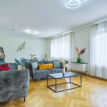 Mosel Village Resort Элленц-Польтерсдорф Экстерьер фото