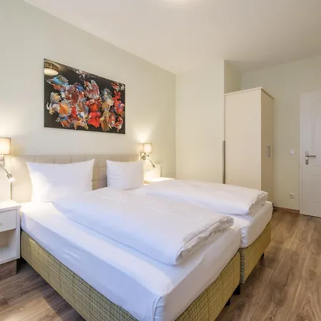 Mosel Village Resort Элленц-Польтерсдорф Экстерьер фото