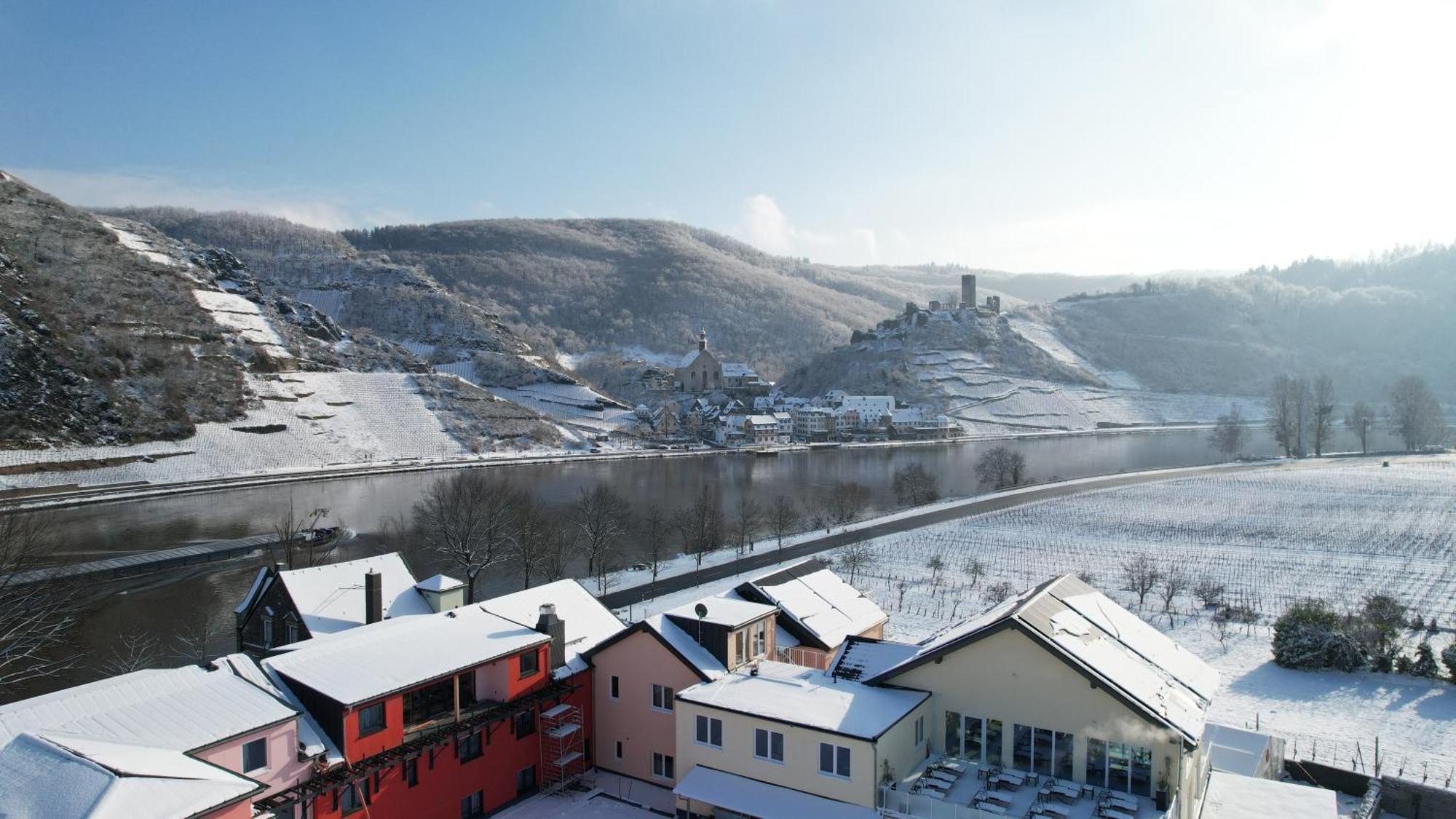 Mosel Village